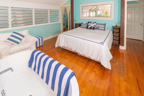 Beach House Cairns - Hobart Tourism 2