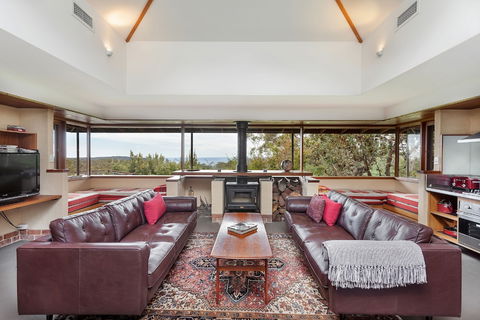 Summer House - Tourism TAS 2
