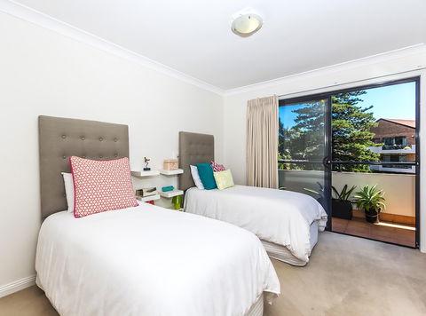BONDI BEACH RETREAT (016i) - Hobart Tourism 2