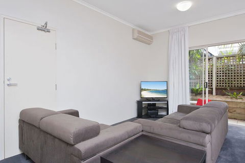 Zenith Studio Unit 4 / 10 Messines Street - Hobart Tourism 2
