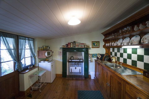 Sarahs Cottage - Tourism TAS 1