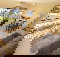 Pelican Perch Retreat - Hobart Tourism