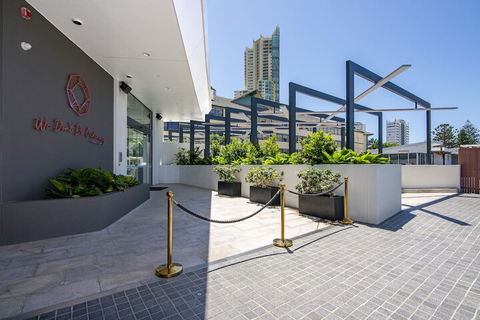 Arise Ruby Gold Coast - Tourism TAS 2
