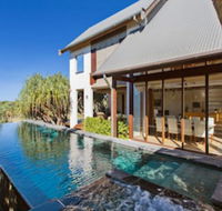Kingscliff Balinese Beachfront Retreat - Tourism TAS