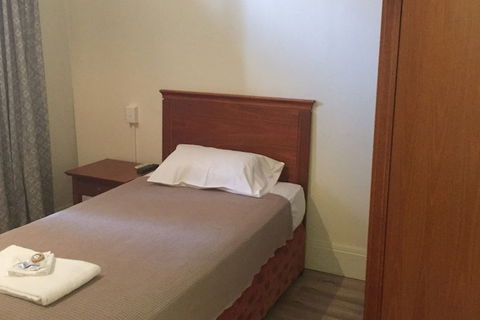 Aussie Hotel - Tourism TAS 3