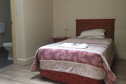 Aussie Hotel - Tourism TAS 4