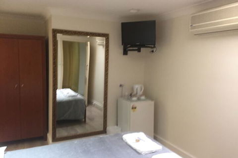 Aussie Hotel - Tourism TAS 6