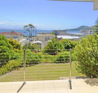 The Crest Unit 1 Shoal Bay - Hobart Tourism
