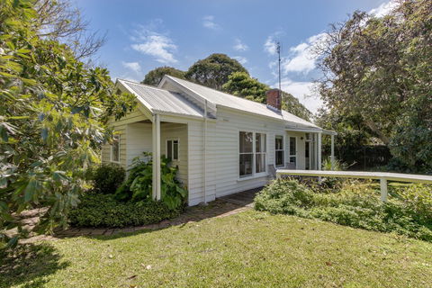 Heronswood Cottage - Hobart Tourism 1