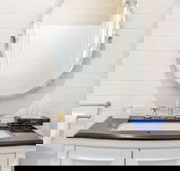 Grandview Accommodation - The Flaxley Apartments - Tourism TAS