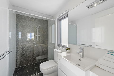 Iroise Beachside Apartment - Tourism TAS 2