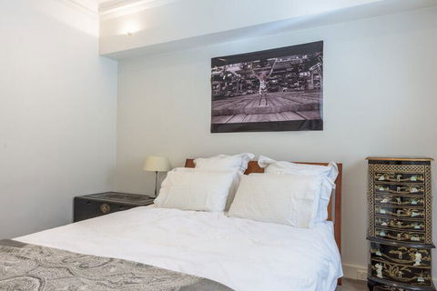 Exquisite 4 Bedroom House With Pool - Tourism TAS 4