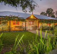 Monkey Place Country House