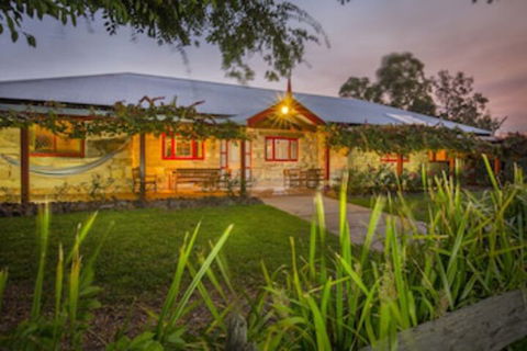 Monkey Place Country House - Hobart Tourism 0