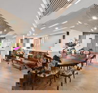 YEHS Hotel Sydney QVB - Hobart Tourism