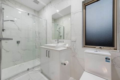Melbourne Airport Motel - Hobart Tourism 3