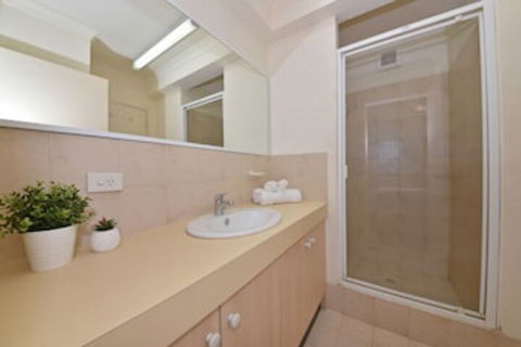 East Perth 2 X 1 Trendy Apartment - Hobart Tourism 4