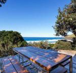 Barefoot on Blueys - Tourism TAS