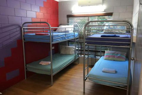 Mission Beach Retreat - Hobart Tourism 2