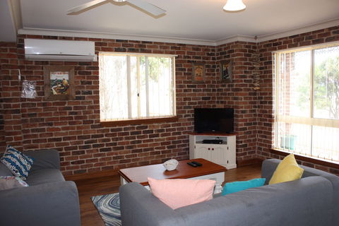 Birchgrove Terrace Unit 6 - Tourism TAS 4
