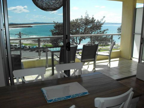 Beachpoint Unit 202 28 North Street - Tourism TAS 6