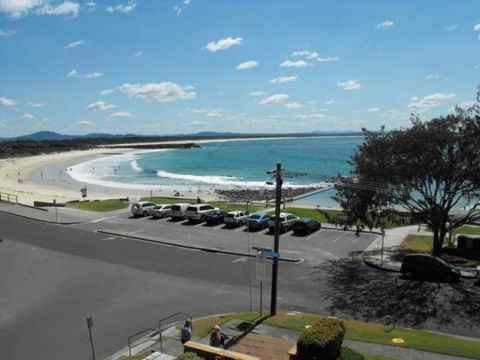 Beachpoint Unit 202 28 North Street - Tourism TAS 4