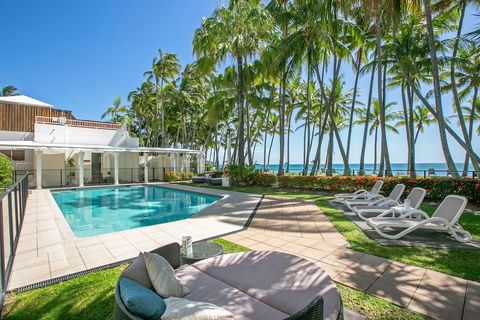Belle Escapes - Absolute Beachfront Apartment In Alamanda Resort 21 - Hobart Tourism 4