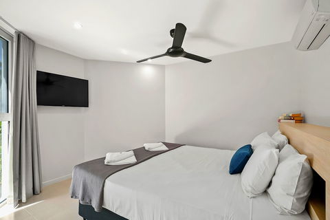 Belle Escapes - Absolute Beachfront Apartment In Alamanda Resort 21 - Hobart Tourism 5