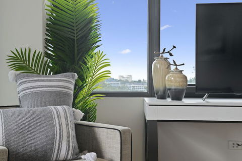 New Contemporary Apartment Near Macquarie Centre - Tourism TAS 5