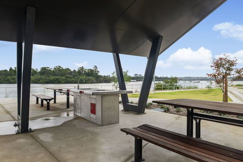 Peaceful Water Side Retreat With Huge Courtyard - Tourism TAS 7