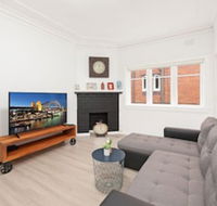 Newly Renovated Apt. Close to CBD Unit 1 - Hobart Tourism
