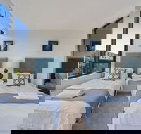 New Luxury Apartment Walking to Shops  Cinema - Hobart Tourism