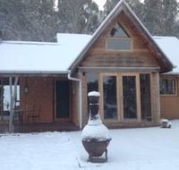 Mud Brick Cottage Cobungra - Hobart Tourism