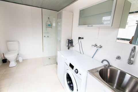 Coorong Aurora - Hobart Tourism 3