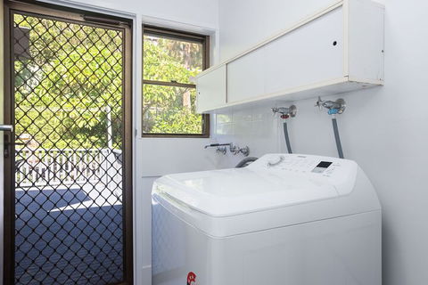 Randall Family Retreat 22B Randall Drive - Tourism TAS 7