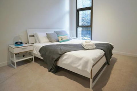 Walk To Darling Harbour 1 BED NEW APT Nsy188 - Hobart Tourism 0