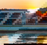 Ulverstone Waterfront Apartments - Tourism TAS