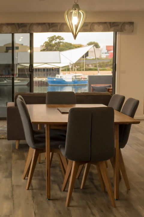 Ulverstone Waterfront Apartments - Tourism TAS 5
