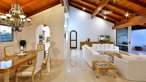 Bella Vista E9 Ocean View Spacious 2 Bed - Hobart Tourism 3