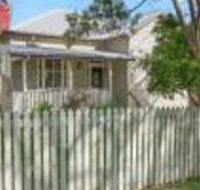 Ambiente Cottage Pet  Family Friendly - Hobart Tourism