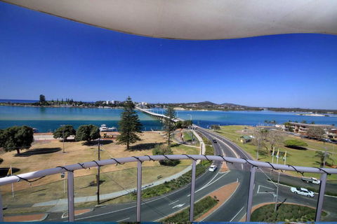 Mirage Unit 602 6 10 Manning Street - Tourism TAS 3