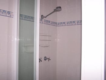 Forster Lodge 16 - Tourism TAS 2