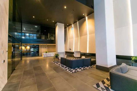JC Marina Tower Docklands - Tourism TAS 4
