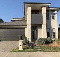 Beautiful big House in Melbourne - Tourism TAS