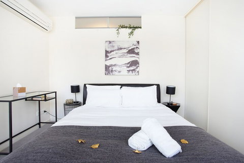 BHB Explore CBD On Your Doorstep - Tourism TAS 5