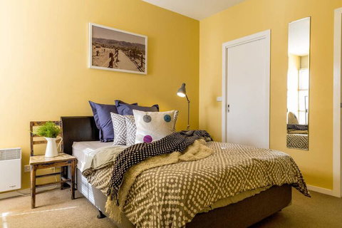 Mika, 2bdr Fitzroy Pad With Secure Parking - Tourism TAS 1