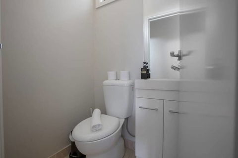 70 Greenbell Doncaster - Tourism TAS 4