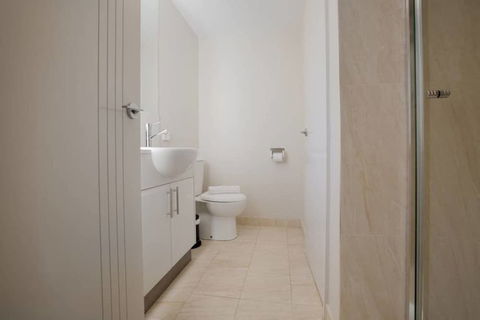 70 Greenbell Doncaster - Tourism TAS 5
