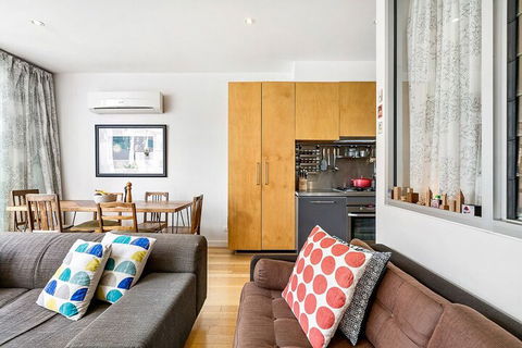 Zelda 1 Bedroom Central CBD Apartment - Tourism TAS 4
