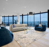 101 Statue of Elegance Penthouse on Top of Opra - Tourism TAS